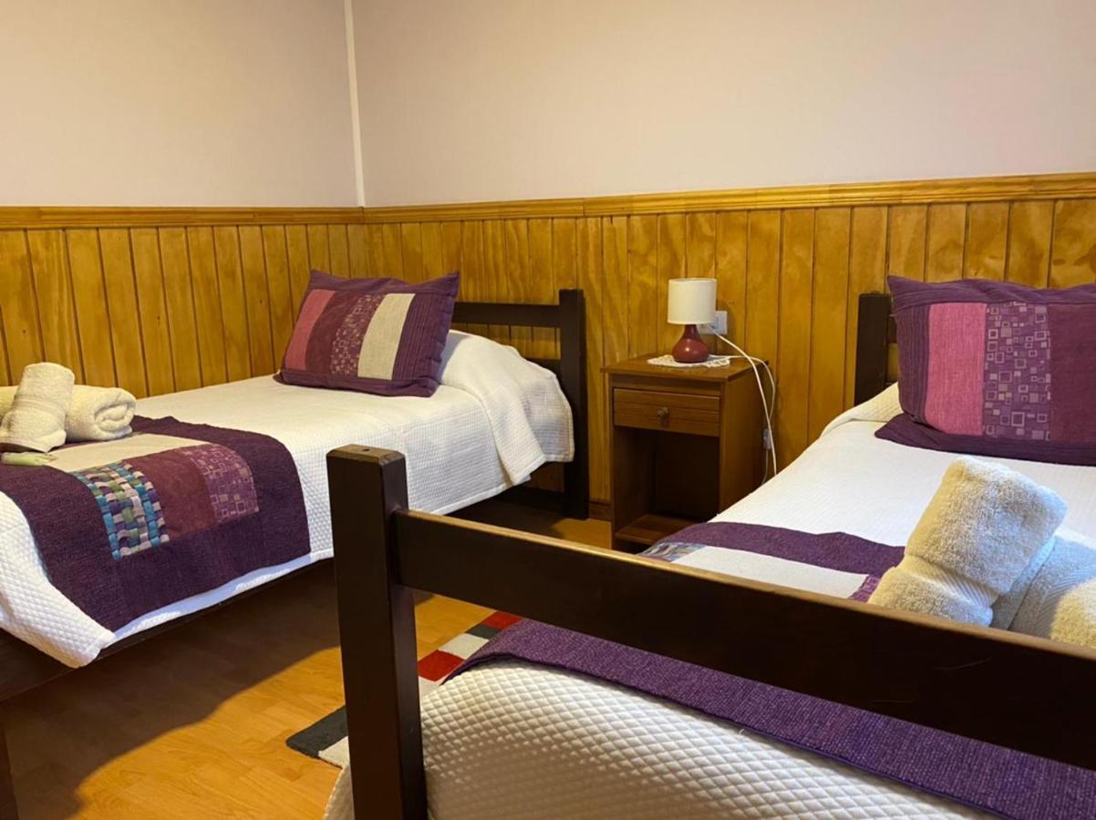 Hostal America En Puerto Natales Extérieur photo